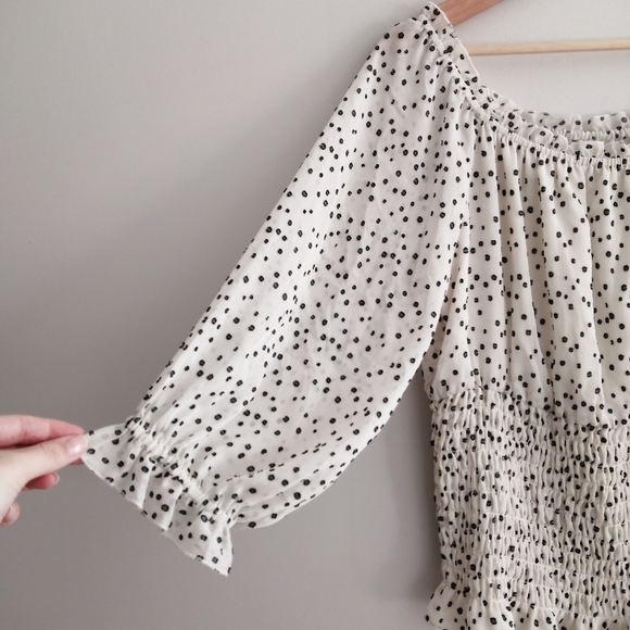 By Anthropologie Lucia Off the Shoulder Polka Dot Smocked Blouse Large - Picture 6 of 16